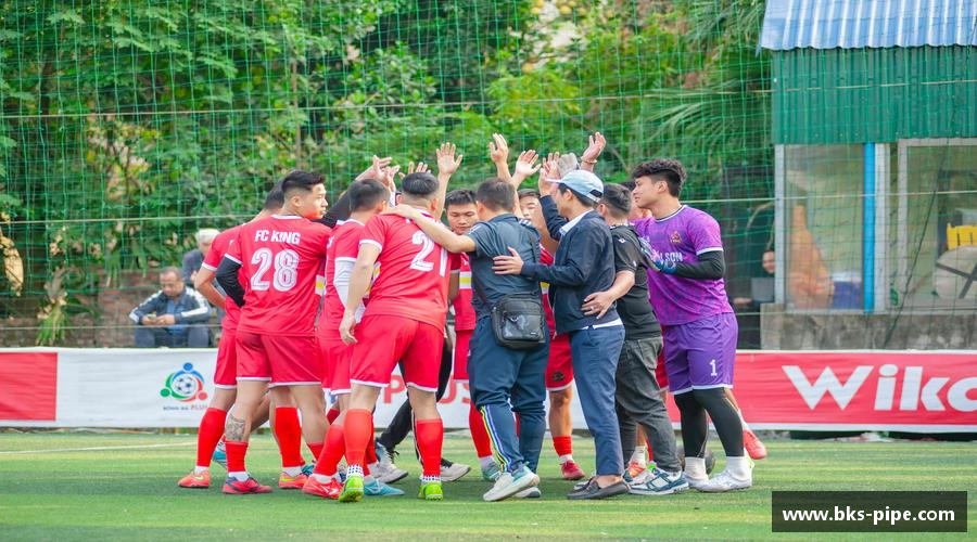 星空·综合体育中国官方网站奋勇争先，勇往直前！